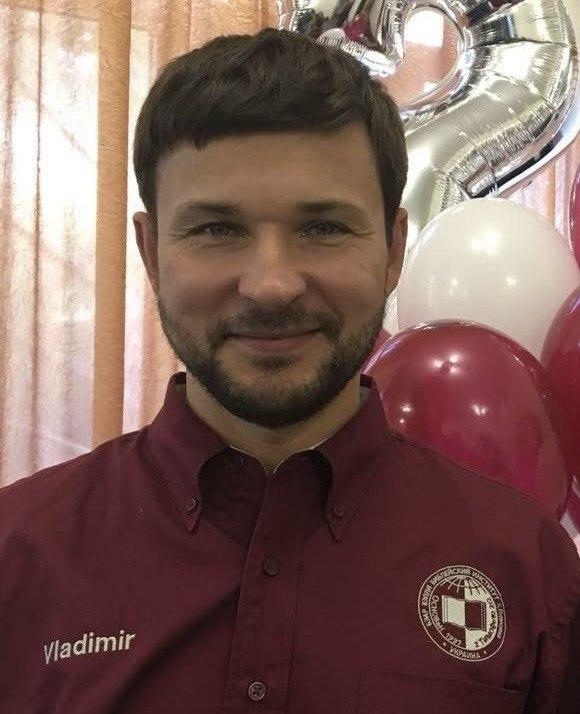 Володимир Пазій